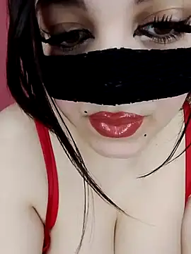Snapshot of sexy-mariya chatting on 05.18.26 sexy-mariya online show from 05.18.26