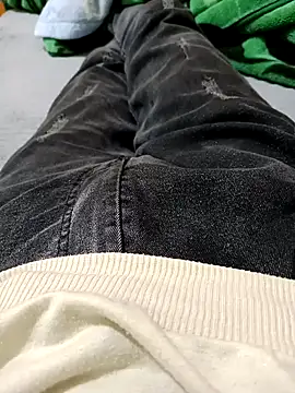 Snapshot of Anal_Fisting9 chatting on 12.14.24 Anal Fisting9 online show from 12.14.24