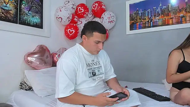 naughtyloverss online show from 02.14.25