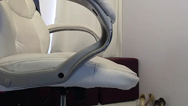 Abby Halliwey online show from 12.29.24