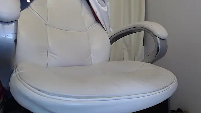 Abby Halliwey online show from 01.26.25