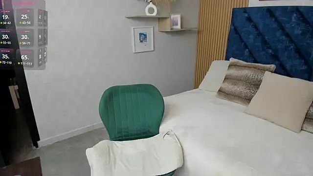 Charlotte Mayer online show from 04.06.26