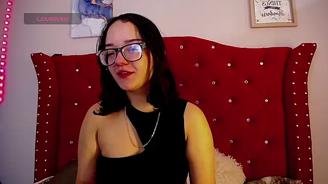 Snapshot of charlotte1-ls chatting on 12.14.24 charlotte1-ls online show from 12.14.24