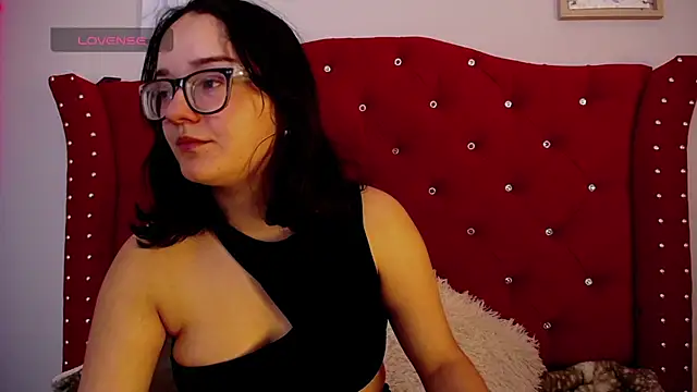 Snapshot of charlotte1-ls chatting on 12.15.24 charlotte1-ls online show from 12.15.24