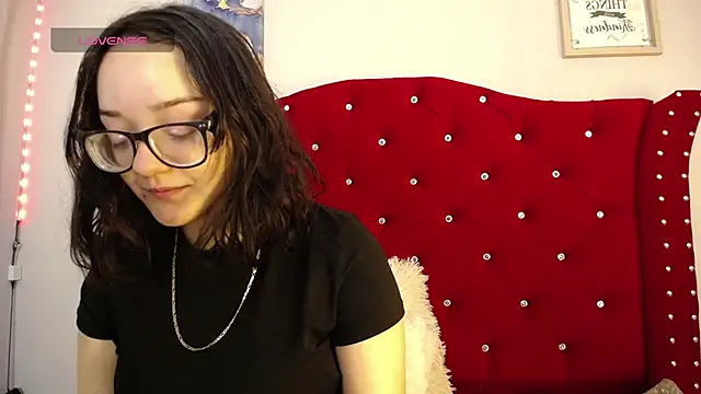 Snapshot of charlotte1-ls chatting on 12.19.24 charlotte1-ls online show from 12.19.24