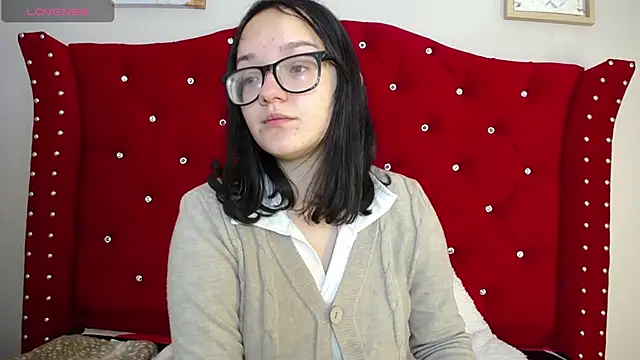 Snapshot of charlotte1-ls chatting on 01.15.25 charlotte1-ls online show from 01.15.25