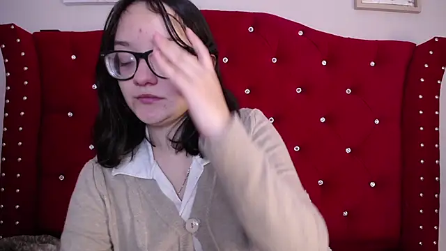 Snapshot of charlotte1-ls chatting on 01.28.25 charlotte1-ls online show from 01.28.25