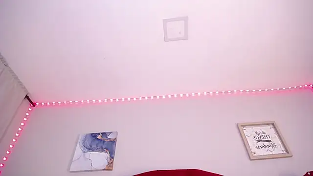 Snapshot of charlotte1-ls chatting on 02.01.25 charlotte1-ls online show from 02.01.25