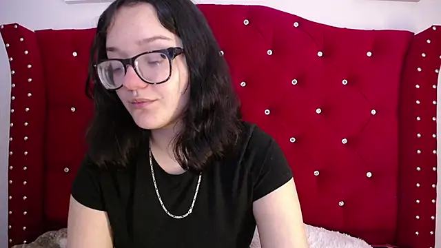 Snapshot of charlotte1-ls chatting on 02.12.25 charlotte1-ls online show from 02.12.25