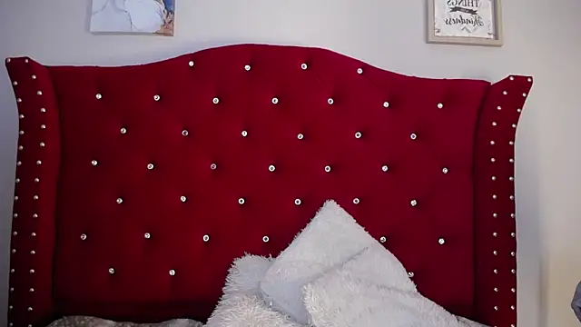 Snapshot of charlotte1-ls chatting on 02.24.25 charlotte1-ls online show from 02.24.25