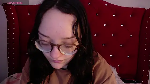 Snapshot of charlotte1-ls chatting on 03.18.25 charlotte1-ls online show from 03.18.25