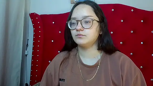 Snapshot of charlotte1-ls chatting on 10.21.25 charlotte1-ls online show from 10.21.25