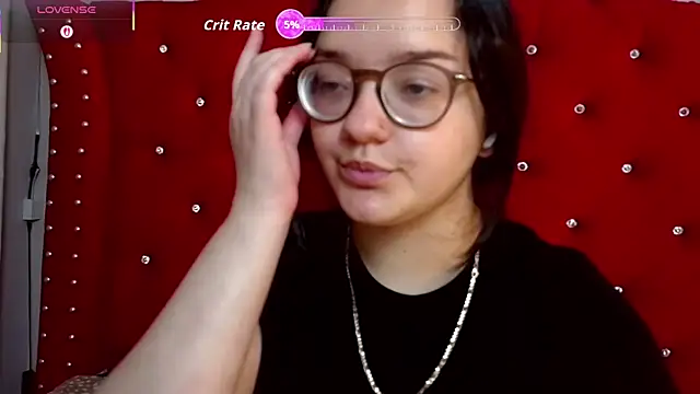 Snapshot of charlotte1-ls chatting on 10.27.25 charlotte1-ls online show from 10.27.25