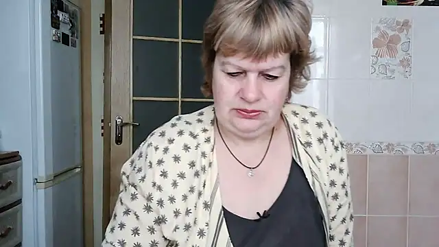 Ettie Tonia online show from 02.15.25