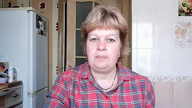 Ettie Tonia online show from 03.10.25