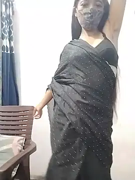 Snapshot of Cute-Ridhima chatting on 05.18.26 Cute-Ridhima online show from 05.18.26