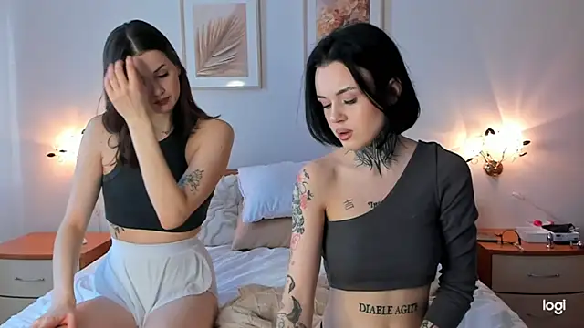 Snapshot of KeithTown chatting on 01.09.25 KeithTown online show from 01.09.25