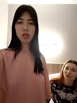 Snapshot of KeithTown chatting on 11.07.25 KeithTown online show from 11.07.25