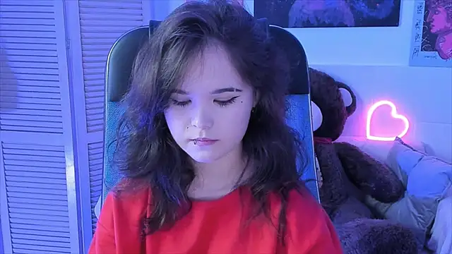 Elainebeness online show from 09.10.25