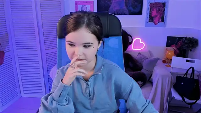 Elainebeness online show from 09.11.25