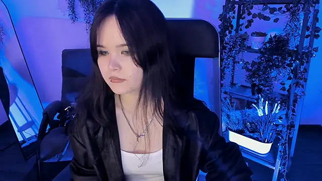 Snapshot of Elainebeness chatting on 05.22.26 Elainebeness online show from 05.22.26