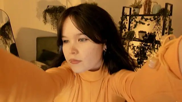 Snapshot of Elainebeness chatting on 06.02.26 Elainebeness online show from 06.02.26