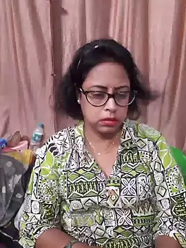 Snapshot of JODI_NO1 chatting on 10.14.25 JODI NO1 online show from 10.14.25