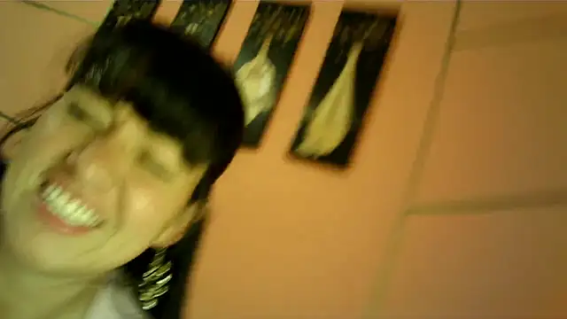 taylor198115 online show from 09.28.25