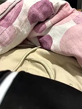 Snapshot of 27SKLuder chatting on 01.15.26 27SKLuder online show from 01.15.26