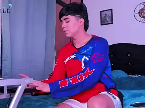 amon kyle online show from 02.15.25