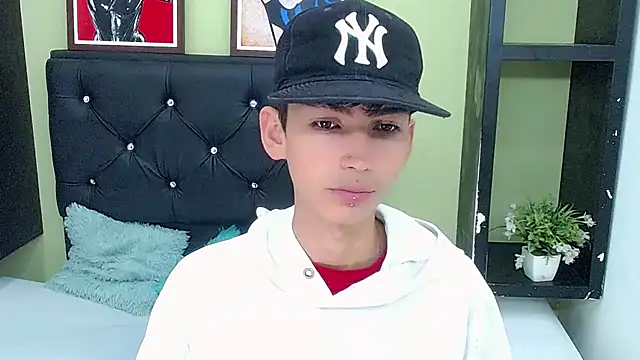 ttimy x boy online show from 01.05.25