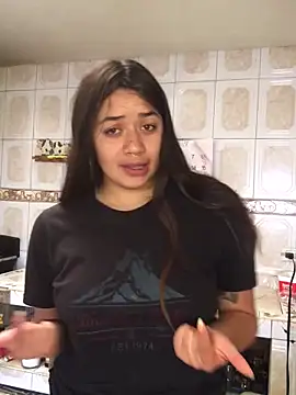 Miss oliviaa online show from 11.05.25