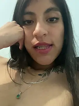 Sweett Sarita online show from 01.05.25