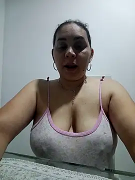 MirandaSoto online show from 10.03.25