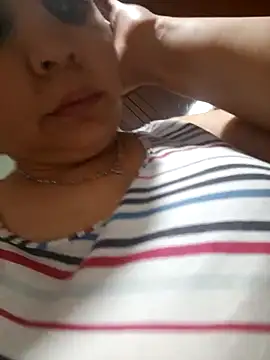 MirandaSoto online show from 11.16.25