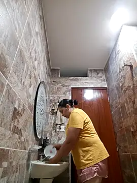 MirandaSoto online show from 04.19.26