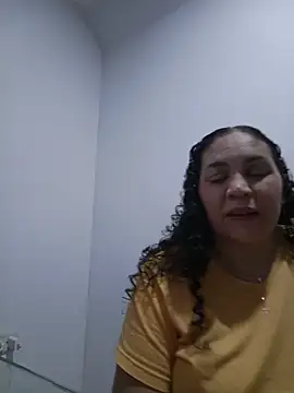 MirandaSoto online show from 05.25.26