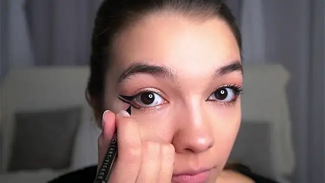 VeronaAppleberry online show from 09.25.25