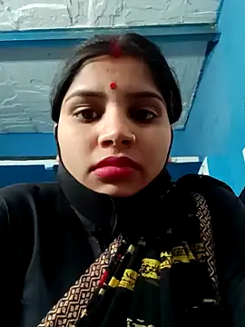 Snapshot of Nisha_Cute chatting on 02.04.25 Nisha Cute online show from 02.04.25