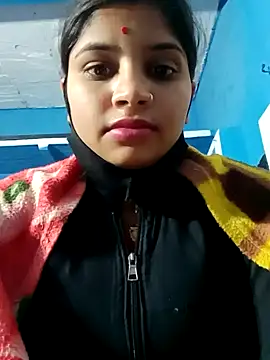 Snapshot of Nisha_Cute chatting on 02.04.25 Nisha Cute online show from 02.04.25