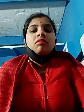 Snapshot of Nisha_Cute chatting on 02.15.25 Nisha Cute online show from 02.15.25