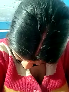 Snapshot of Nisha_Cute chatting on 02.18.25 Nisha Cute online show from 02.18.25