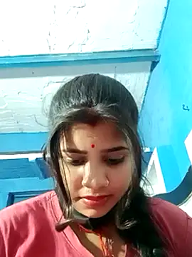 Snapshot of Nisha_Cute chatting on 02.18.25 Nisha Cute online show from 02.18.25