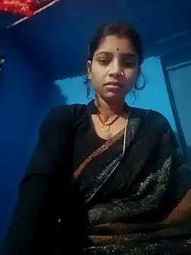 Snapshot of Nisha_Cute chatting on 10.25.25 Nisha Cute online show from 10.25.25