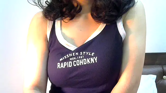 Snapshot of phuljhadi chatting on 02.15.25 phuljhadi online show from 02.15.25