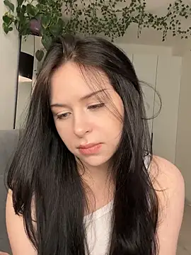 Snapshot of _SweetCandyy chatting on 12.21.24 SweetCandyy online show from 12.21.24