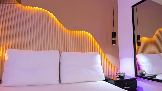 RenataJhonson  online show from 03.26.26