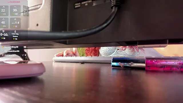 lindaa natashaa online show from 12.24.24