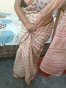 Snapshot of Ashwini_Gowda_91 chatting on 12.31.24 Ashwini Gowda 91 online show from 12.31.24