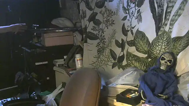 spacegirlll online show from 02.26.25